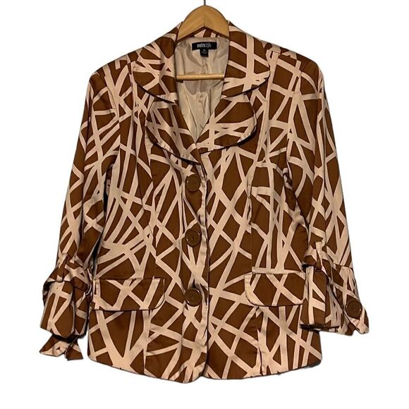 Woman's Blazer Jacket Size 14 Metrostyle Brown Tan Button Front Faux Pockets - Picture 1 of 9